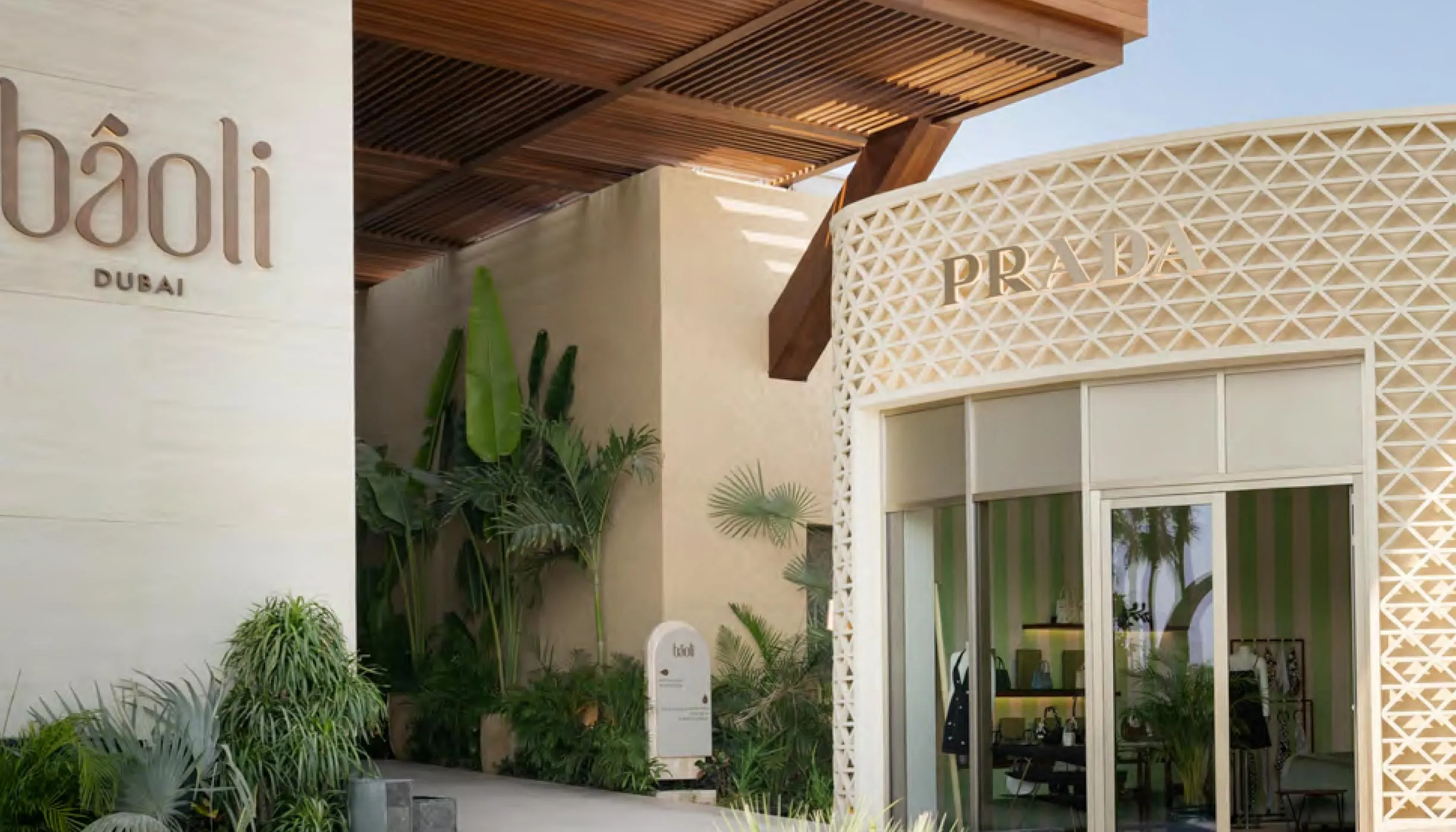 Restaurant and boutique entrances at J1 Beach near Solaya